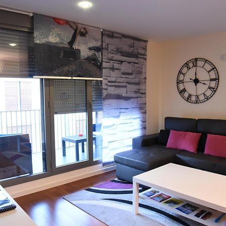 Golf Y Nieve Apartment Sabinanigo Luaran gambar