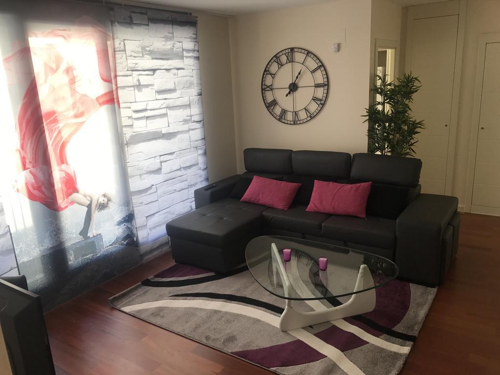Golf Y Nieve Apartment Sabinanigo Luaran gambar
